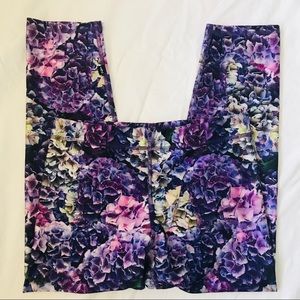 Terez Floral Crop Legging